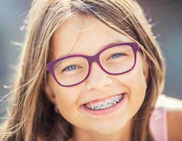 orthodontist - adult braces - orthodontist near me - teeth braces - dentist Hannibal MO - Hannibal Dental Group