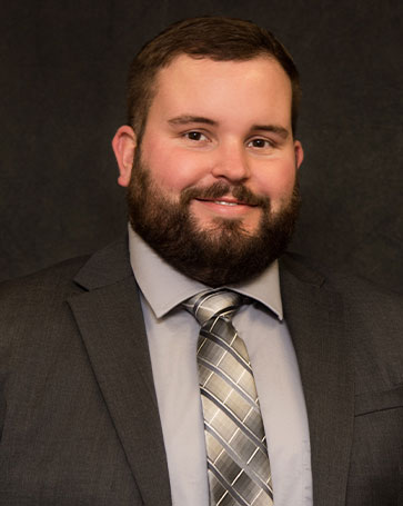 Dr. Thaddeus Edwardson - Dentist in Hannibal, MO - Hannibal Dental Group 